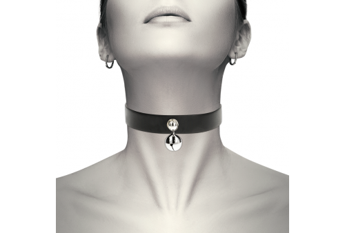 coquette collar cuero vegano accesorio woman cascabel